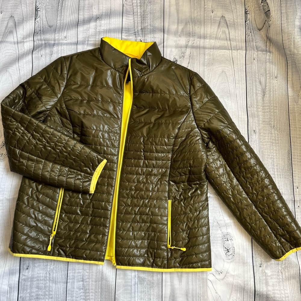 TALBOTS || Brown and Yellow Womans XL Puffer jacket